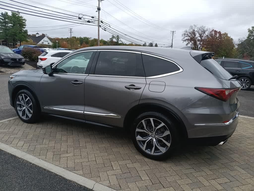 used 2023 Acura MDX car, priced at $39,299