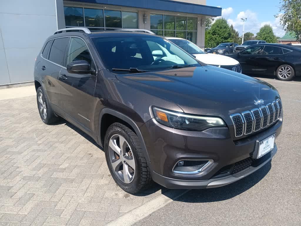 used 2019 Jeep Cherokee car, priced at $15,895