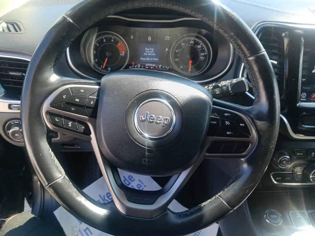 used 2019 Jeep Cherokee car, priced at $15,895