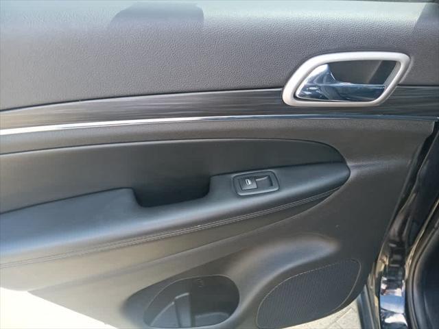 used 2020 Jeep Grand Cherokee car, priced at $18,995