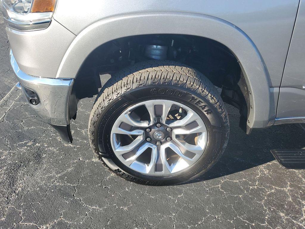 used 2022 Ram 1500 car, priced at $45,600