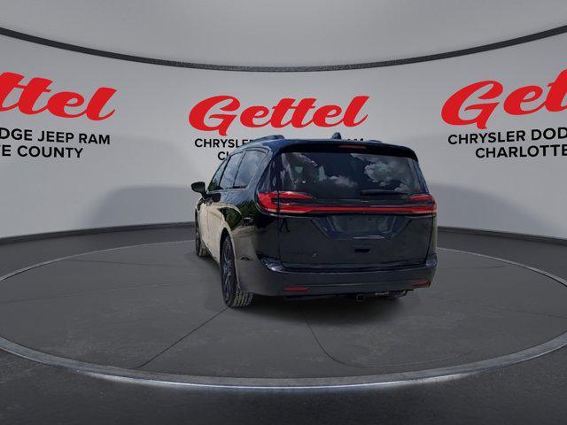 used 2023 Chrysler Pacifica car, priced at $18,799