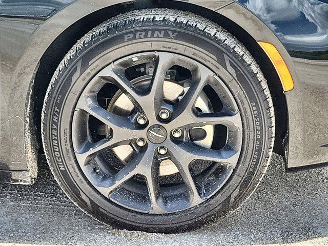 used 2023 Chrysler Pacifica car, priced at $18,799