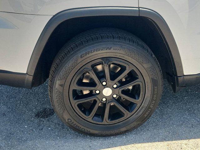 used 2021 Jeep Grand Cherokee car, priced at $24,375
