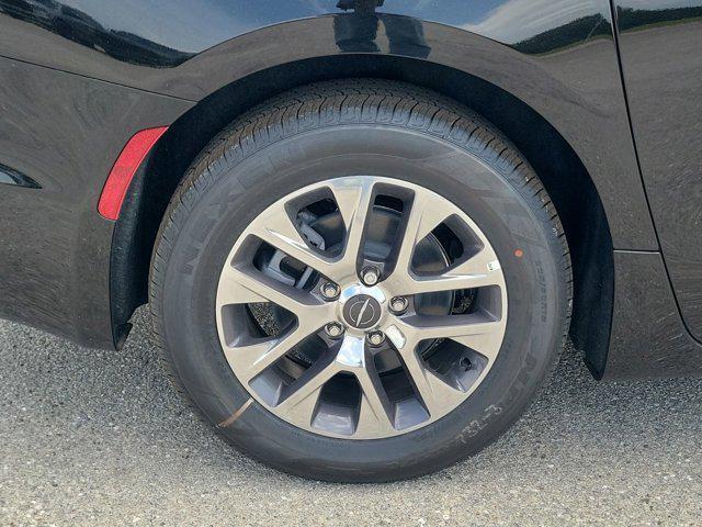 new 2025 Chrysler Pacifica car, priced at $59,280