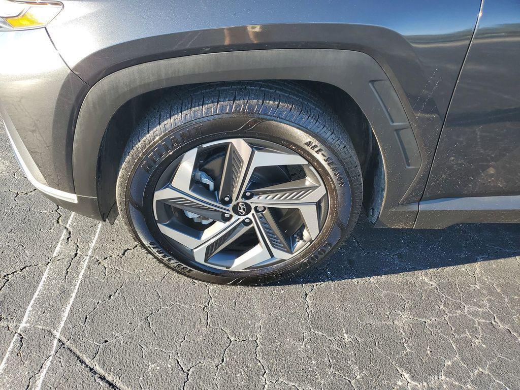 used 2022 Hyundai Tucson car, priced at $17,786