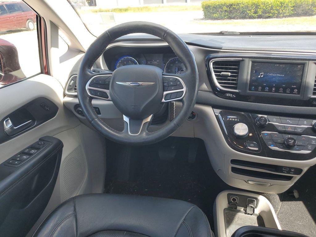used 2020 Chrysler Pacifica car, priced at $18,146