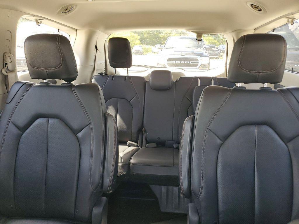 used 2020 Chrysler Pacifica car, priced at $18,146