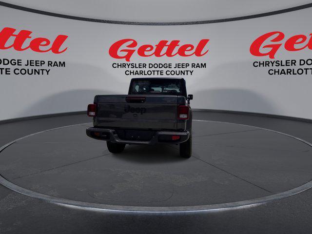 new 2025 Jeep Gladiator car