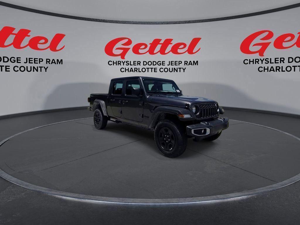 new 2025 Jeep Gladiator car, priced at $33,625
