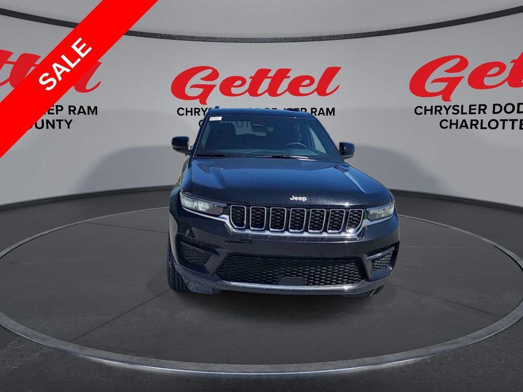 new 2025 Jeep Grand Cherokee car, priced at $30,611