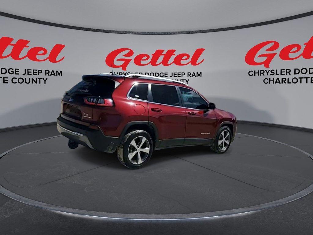 used 2020 Jeep Cherokee car, priced at $15,638
