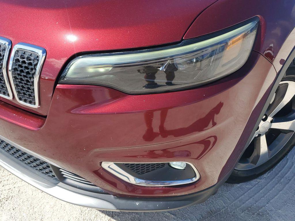 used 2020 Jeep Cherokee car, priced at $15,638