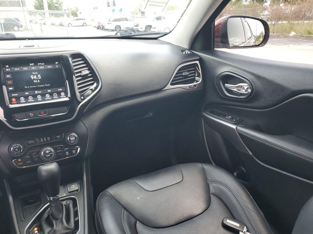 used 2020 Jeep Cherokee car, priced at $14,988