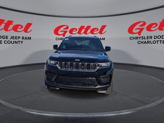 new 2025 Jeep Grand Cherokee car, priced at $41,220