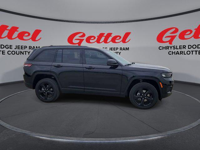 new 2025 Jeep Grand Cherokee car, priced at $45,675