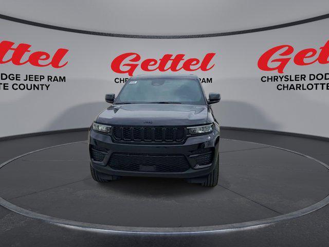 new 2025 Jeep Grand Cherokee car, priced at $45,675