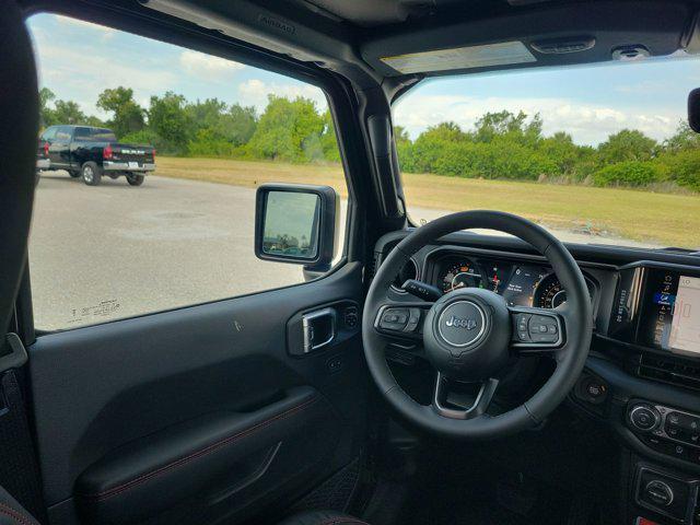 new 2025 Jeep Wrangler car