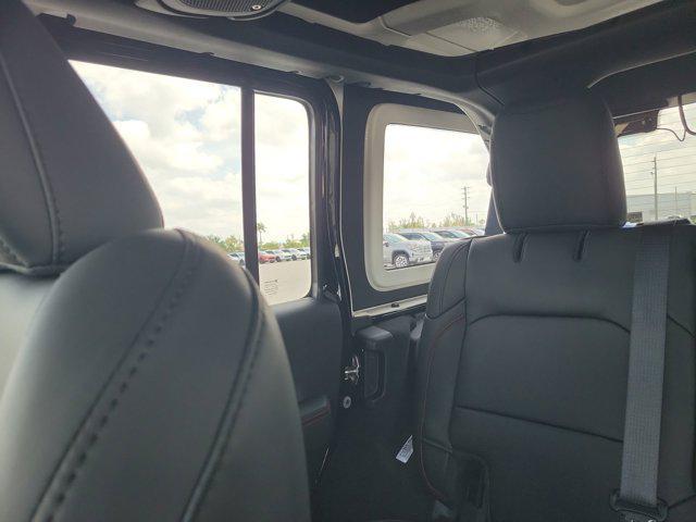 new 2025 Jeep Wrangler car
