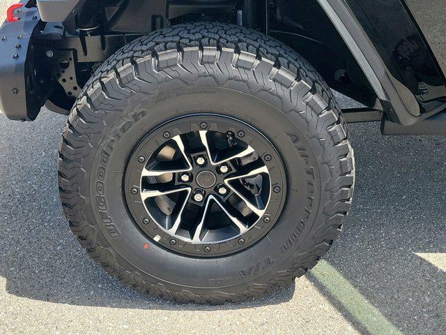 new 2025 Jeep Wrangler car