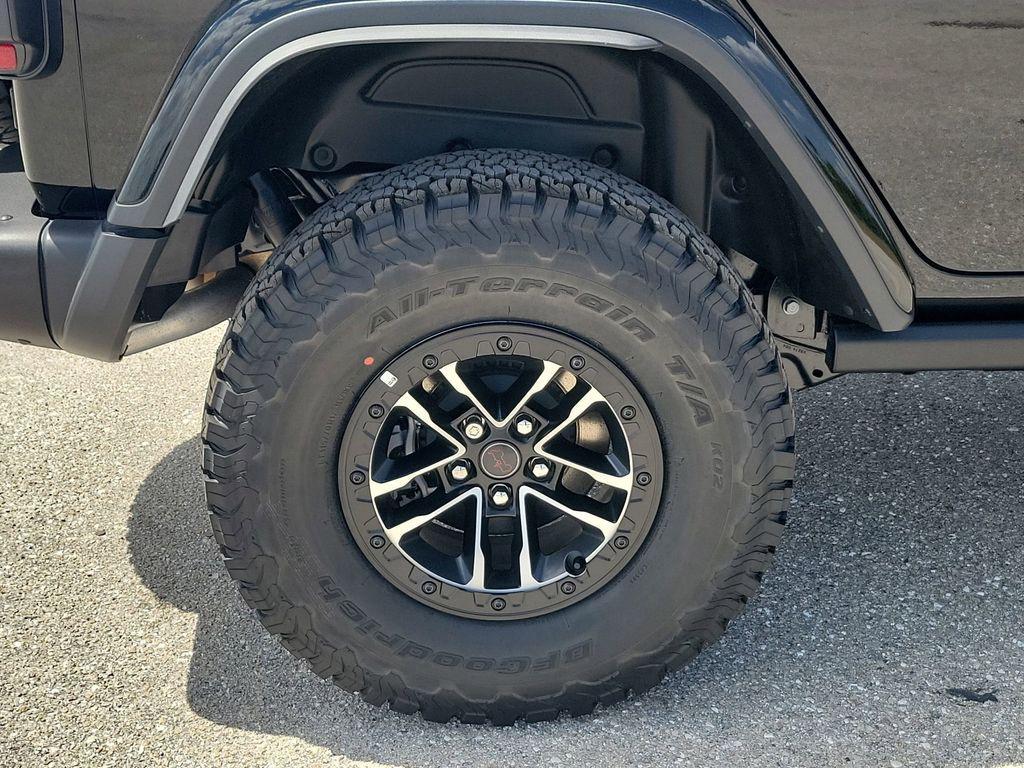 new 2025 Jeep Wrangler car, priced at $63,794