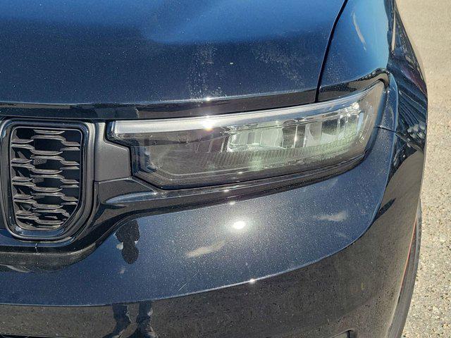 new 2025 Jeep Grand Cherokee L car