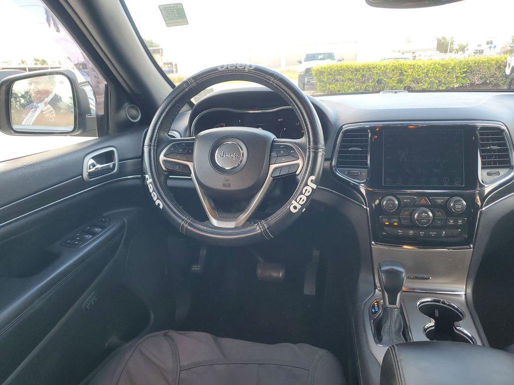 used 2019 Jeep Grand Cherokee car, priced at $15,552