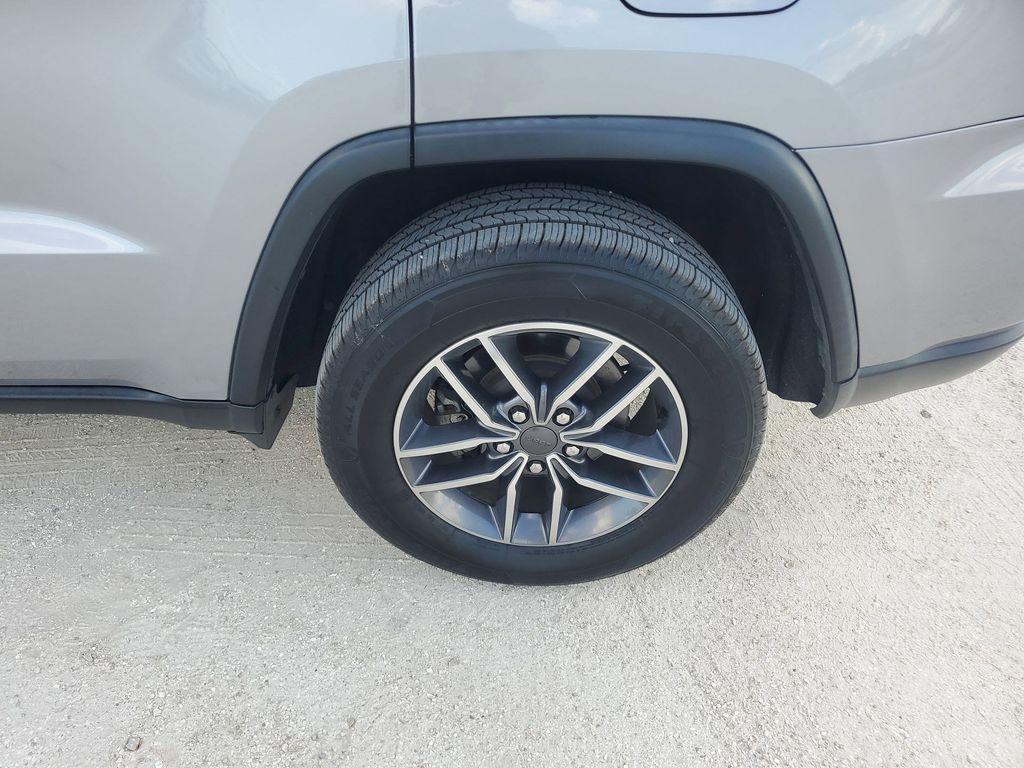 used 2019 Jeep Grand Cherokee car, priced at $15,552