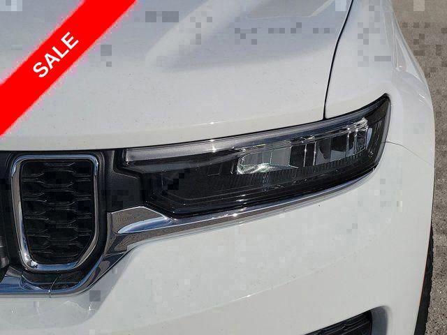 new 2025 Jeep Grand Cherokee car, priced at $32,344