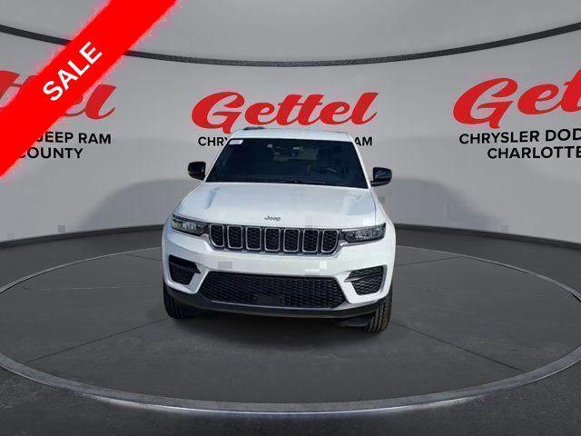 new 2025 Jeep Grand Cherokee car, priced at $32,344