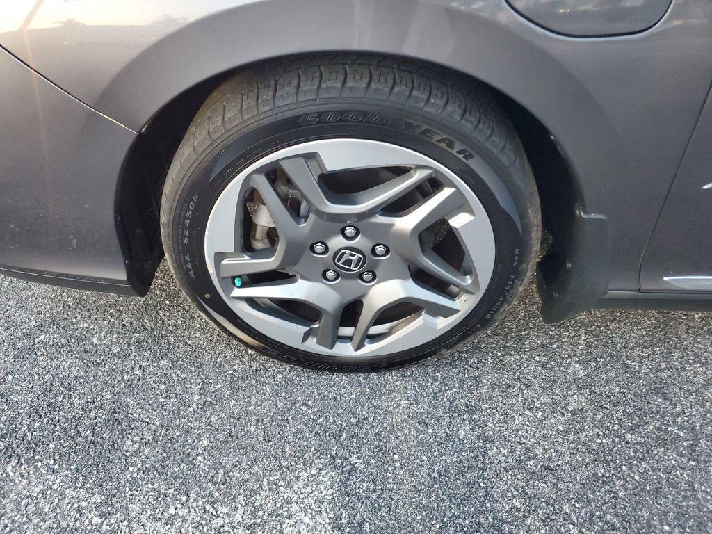 used 2018 Honda Clarity Plug-In Hybrid car, priced at $17,599