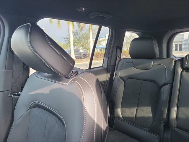 new 2025 Jeep Grand Cherokee car, priced at $45,675