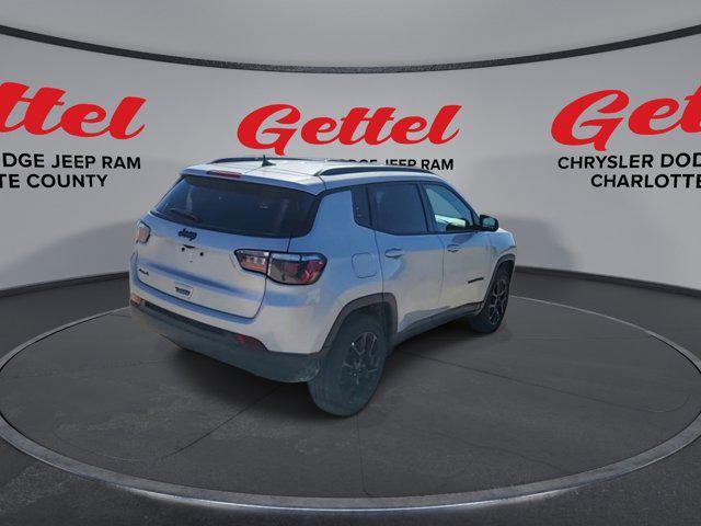 new 2025 Jeep Compass car, priced at $35,030