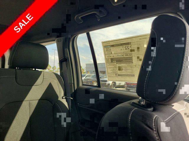 new 2025 Jeep Grand Cherokee car, priced at $29,111
