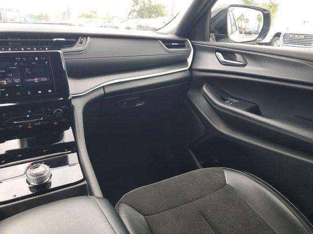 used 2023 Jeep Grand Cherokee L car, priced at $29,184