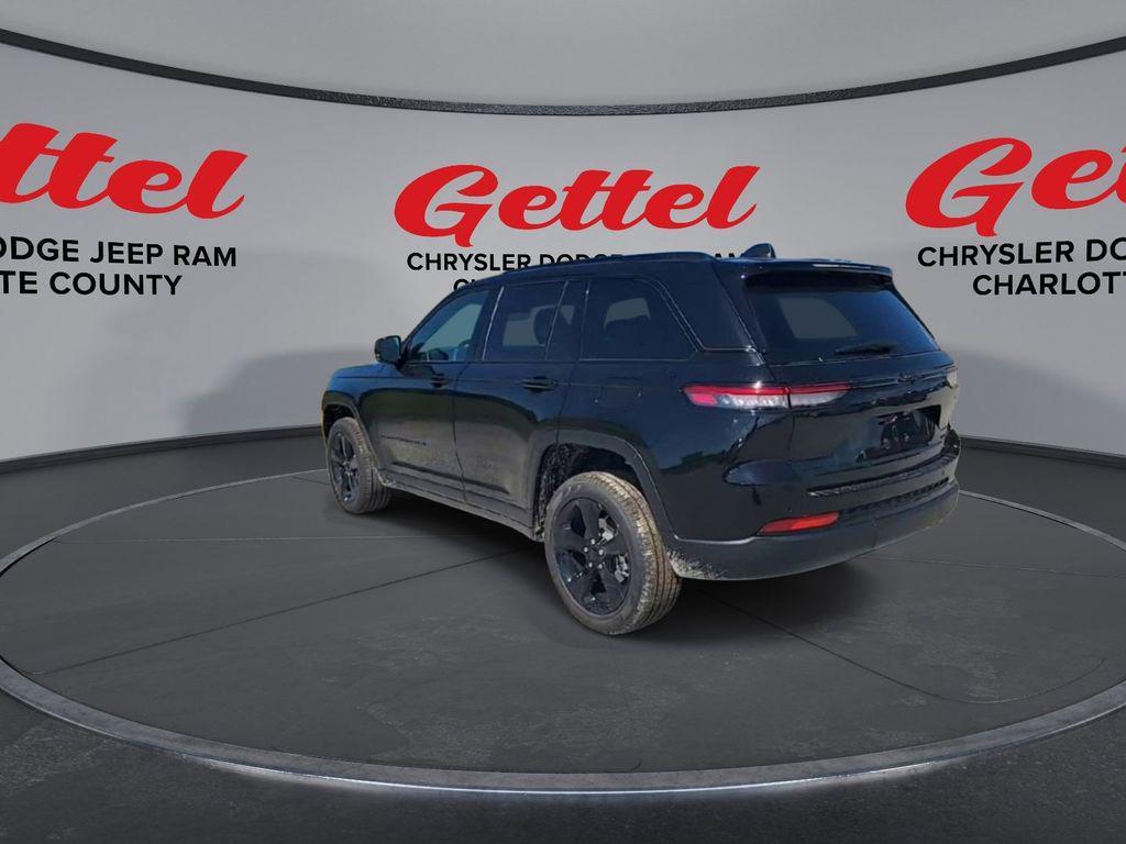 new 2025 Jeep Grand Cherokee car, priced at $43,459