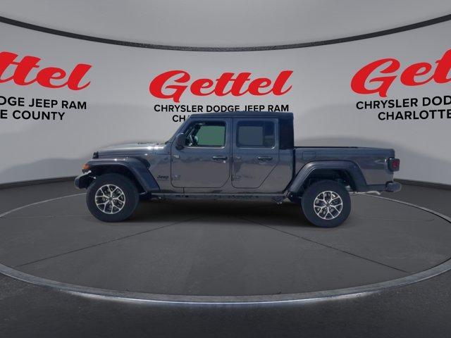 new 2024 Jeep Gladiator car, priced at $46,079