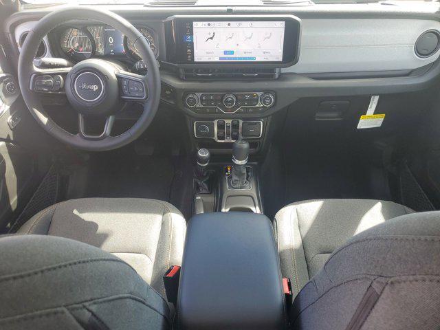new 2025 Jeep Wrangler car