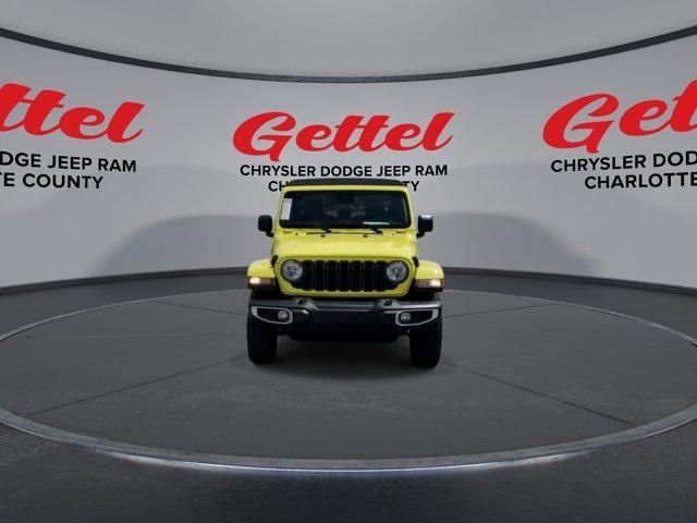 new 2024 Jeep Gladiator car, priced at $43,297