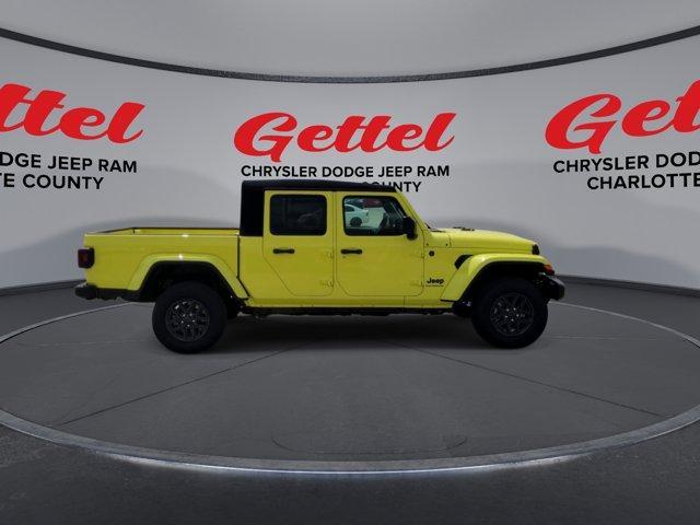 new 2024 Jeep Gladiator car, priced at $43,297