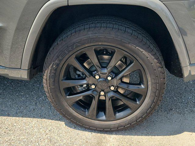 used 2021 Jeep Grand Cherokee car, priced at $20,352