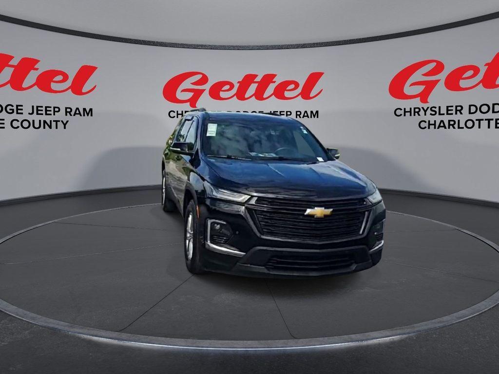 used 2023 Chevrolet Traverse car, priced at $28,299