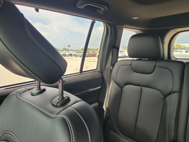 new 2025 Jeep Grand Cherokee car, priced at $49,590