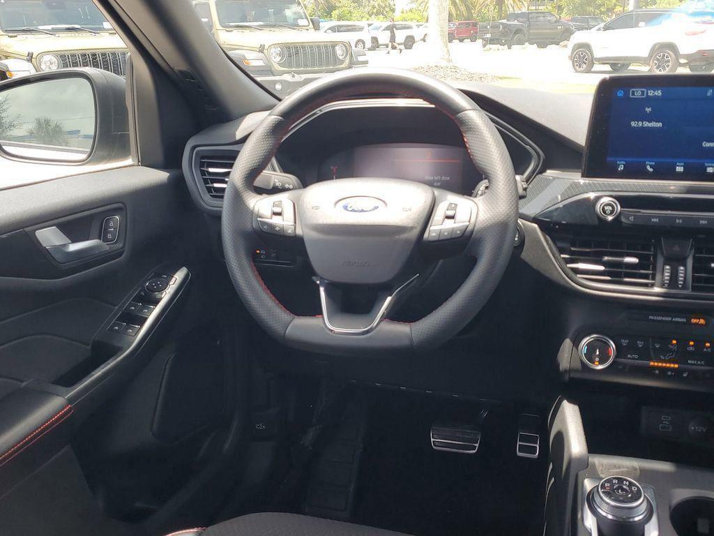 used 2023 Ford Escape car, priced at $18,799