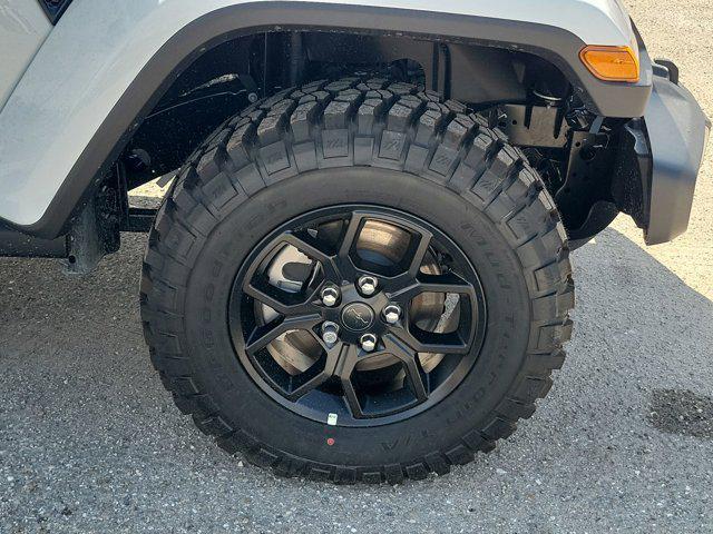 new 2025 Jeep Gladiator car, priced at $47,990