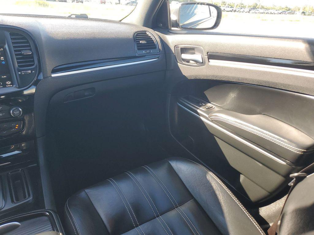 used 2022 Chrysler 300 car, priced at $27,499