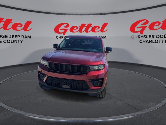 new 2025 Jeep Grand Cherokee car, priced at $45,675