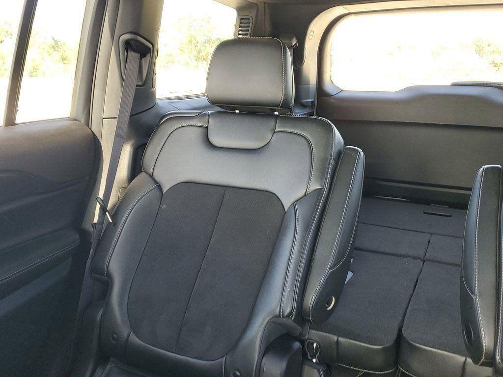 used 2023 Jeep Grand Cherokee L car, priced at $26,299