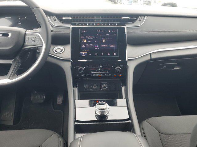 new 2025 Jeep Grand Cherokee L car, priced at $43,248