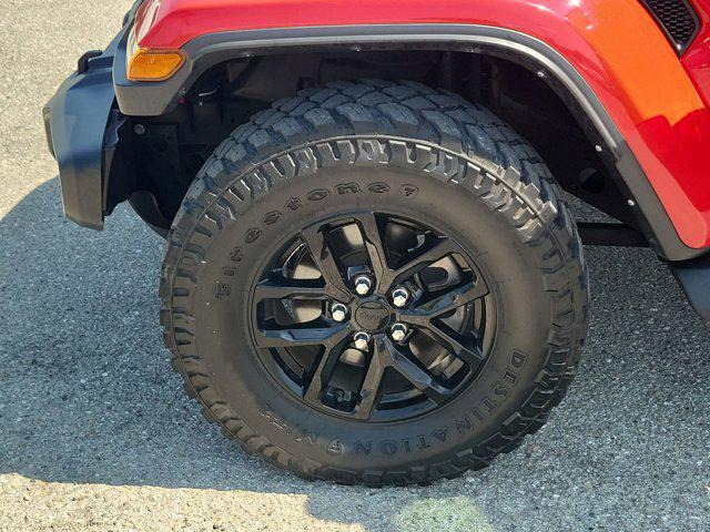 used 2021 Jeep Gladiator car, priced at $28,115